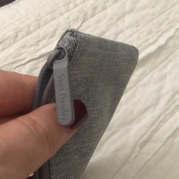 Vera Bradley Zip ID  Wallet In Reactive - Picture 4 of 9